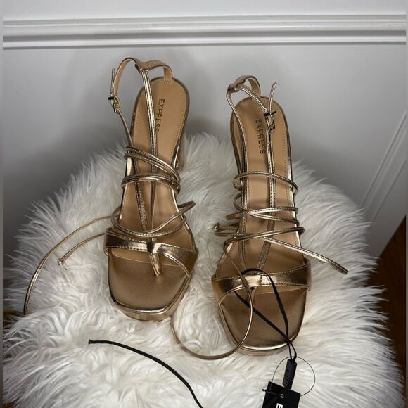NWT Express Metallic Lace Up Thong Heeled Sandal - Picture 6 of 10